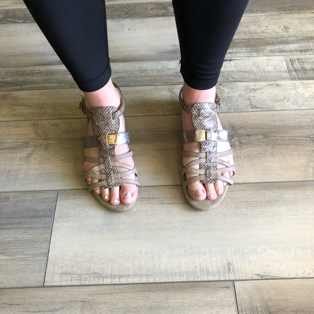 Nine West
